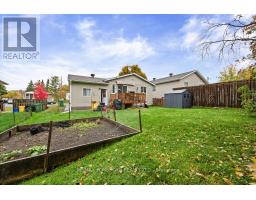 182 Market Street, Pembroke, ON K8A2H6 Photo 36