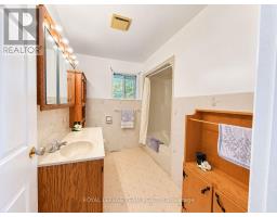 612 Elgin Street, Laurentian Valley, ON K8A4H2 Photo 10