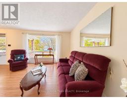 612 Elgin Street, Laurentian Valley, ON K8A4H2 Photo 6