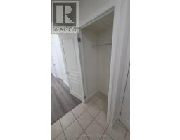 914 - 18 Yonge Street, Toronto, ON M5E1Z8 Photo 11