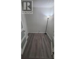 914 - 18 Yonge Street, Toronto, ON M5E1Z8 Photo 7
