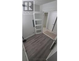 914 - 18 Yonge Street, Toronto, ON M5E1Z8 Photo 8
