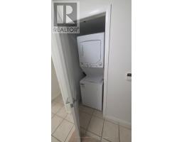 914 - 18 Yonge Street, Toronto, ON M5E1Z8 Photo 9