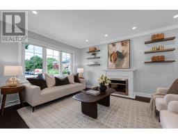 Bedroom 3 - 39 Brentcliffe Road, Toronto, ON M4G3Y4 Photo 6