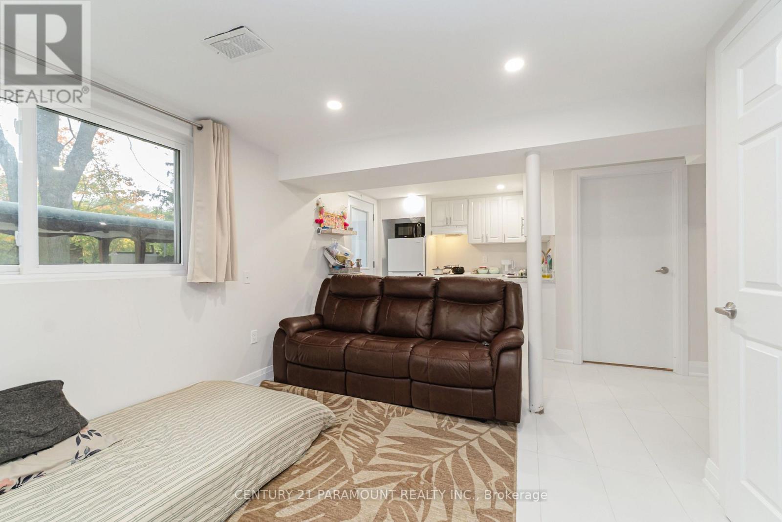 8 Waterfield Drive, Toronto, ON photo 35