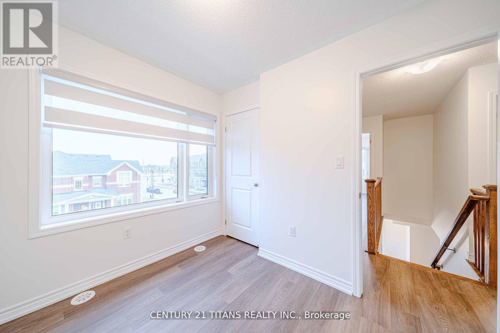 3321 Thunderbird Promenade, Pickering, ON photo 14