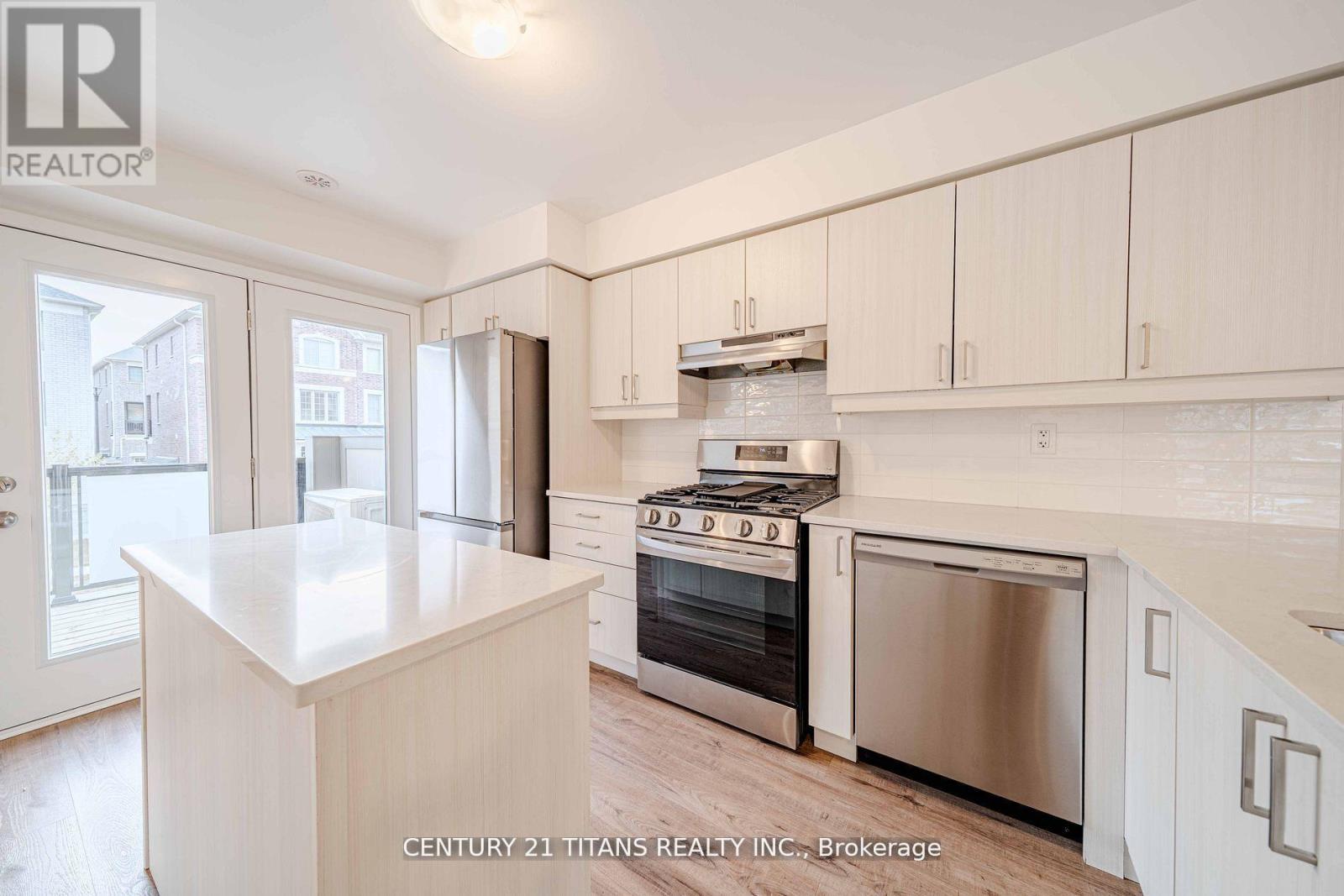 3321 Thunderbird Promenade, Pickering, ON photo 16