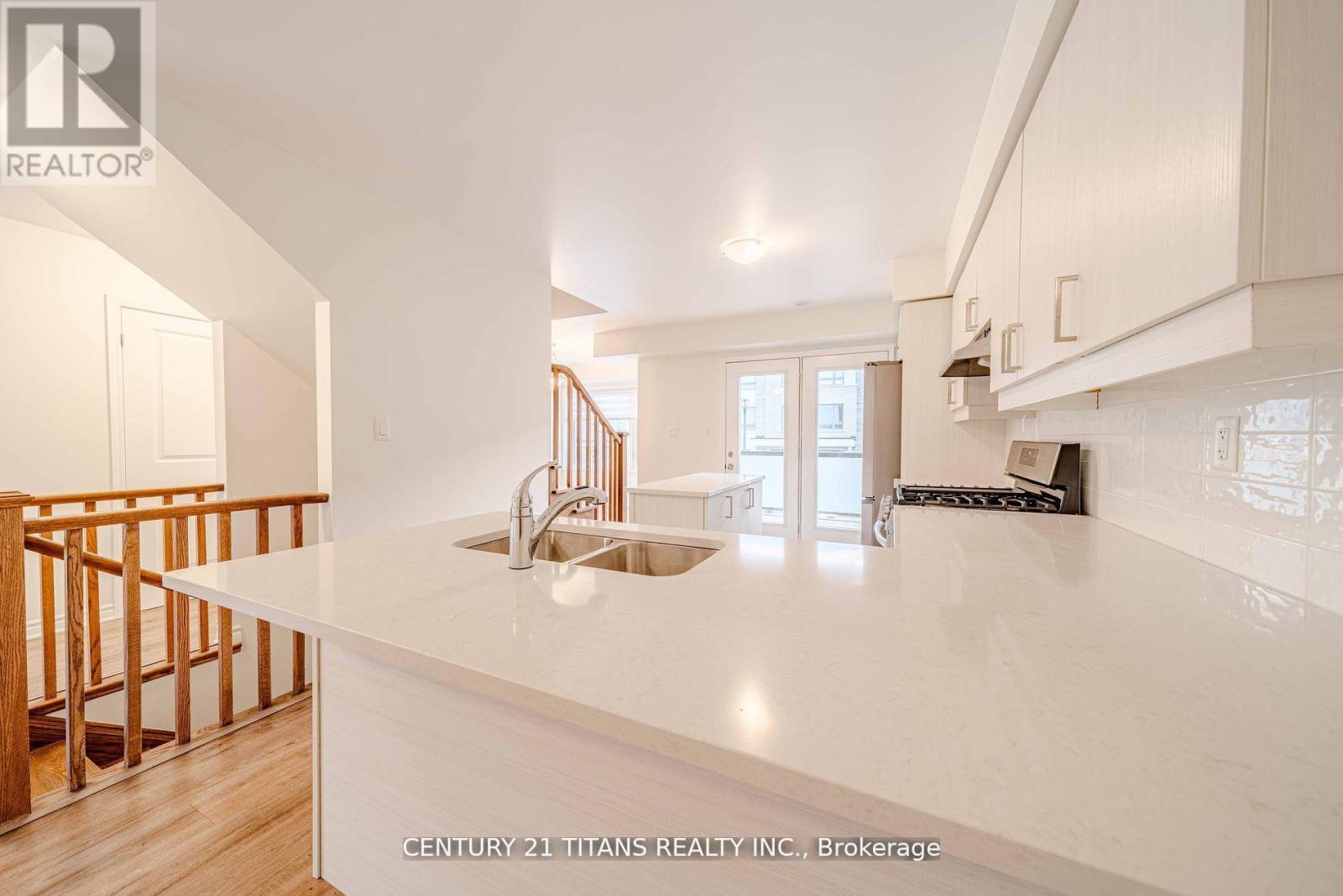 3321 Thunderbird Promenade, Pickering, ON photo 33