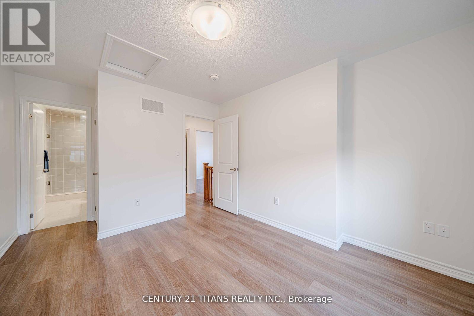 3321 Thunderbird Promenade, Pickering, ON photo 34