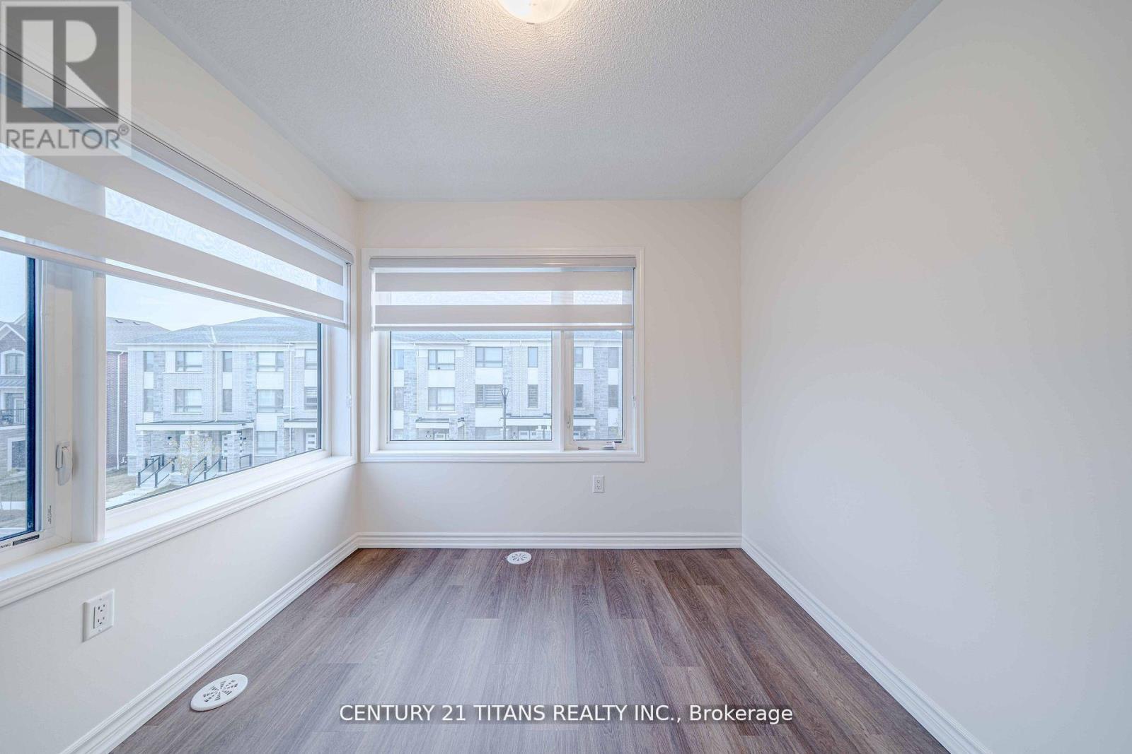 3321 Thunderbird Promenade, Pickering, ON photo 39