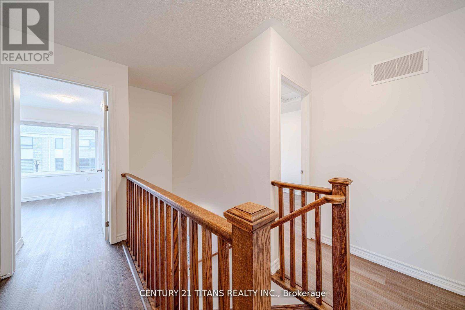 3321 Thunderbird Promenade, Pickering, ON photo 42