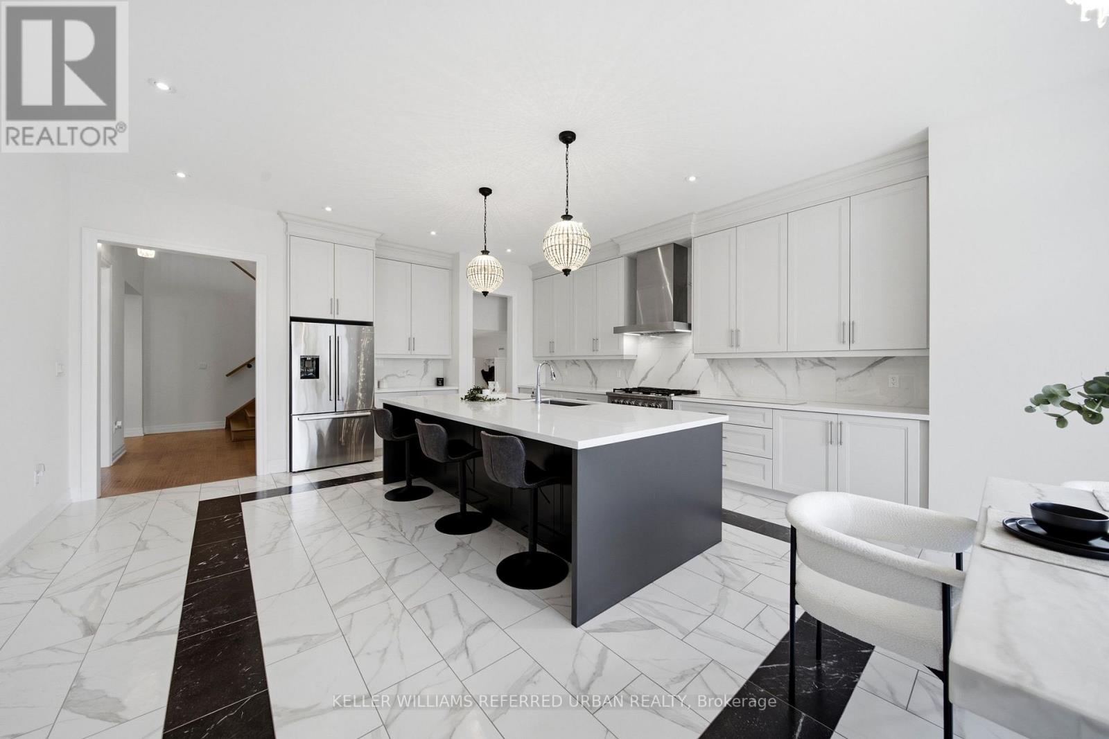 30 Mumberson Street, Innisfil, ON photo 22