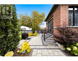 30 Mumberson Street, Innisfil, ON L0L1L0 Photo 46