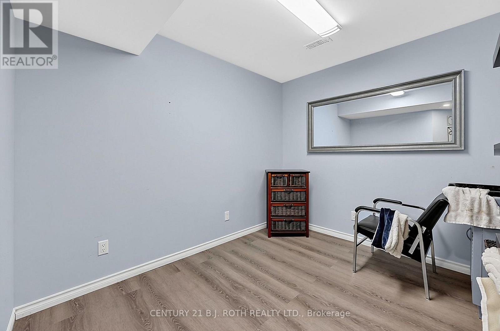118 MIKE HART DRIVE - 37