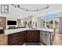 118 Mike Hart Drive, Essa, ON L0M1B6 Photo 15