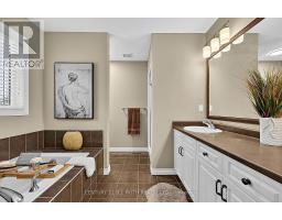 118 Mike Hart Drive, Essa, ON L0M1B6 Photo 23