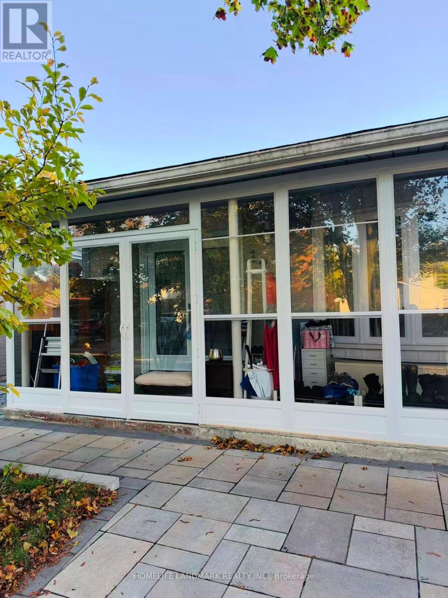 UPPER - 170 KIRK DRIVE, Markham (Royal Orchard)