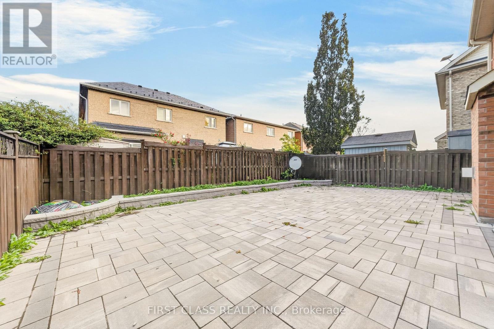 4 HAWKWEED MANOR - 12