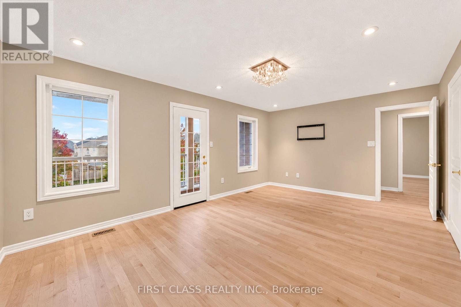 4 HAWKWEED MANOR - 33