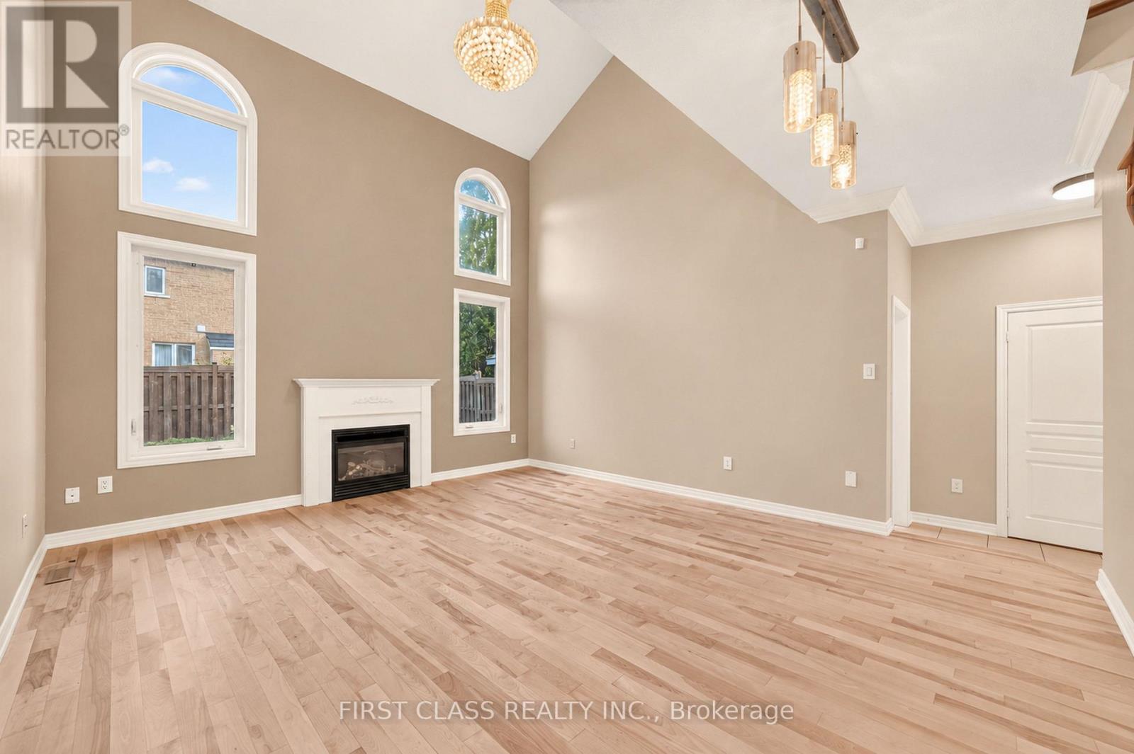 4 Hawkweed Manor, Markham, ON photo 43