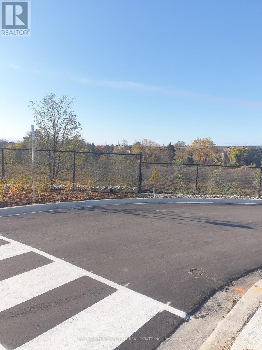 150 MATAWIN LANE, Richmond Hill (Headford Business Park) — photo 5
