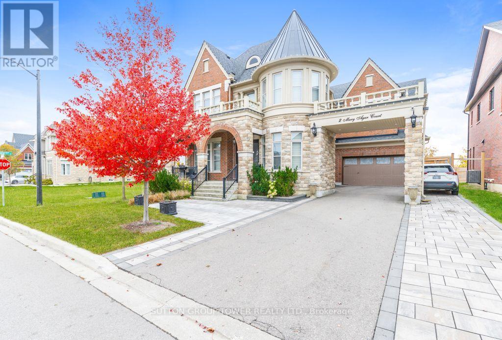 2 Mary Agar Court South, King, ON photo 2
