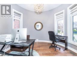 Office - 2 Mary Agar Court S, King, ON L7B0N8 Photo 8