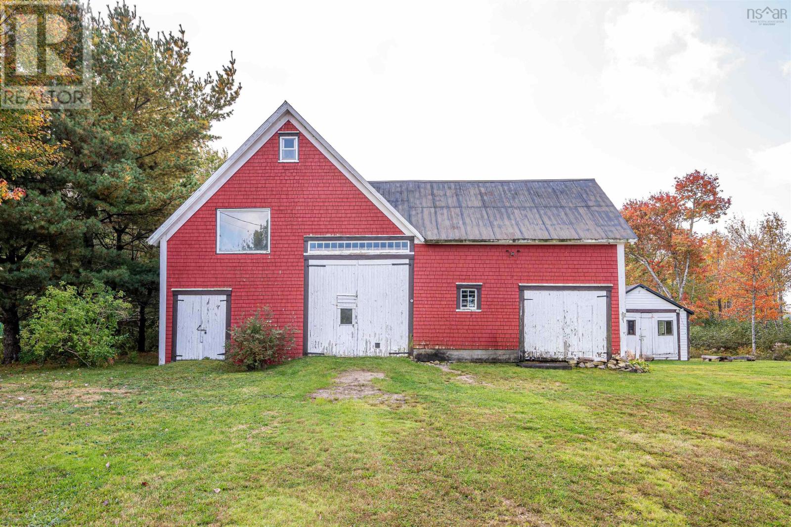 Property 3 of 50 of 1462 East Dalhousie Road