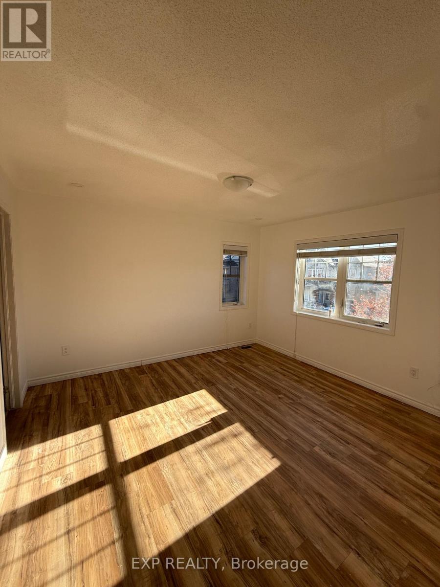 8 REDFERN STREET, Brampton (Northwest Brampton) — photo 11