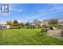 17 Cathy Jean Crescent, Toronto, ON M9V4T2 Photo 28