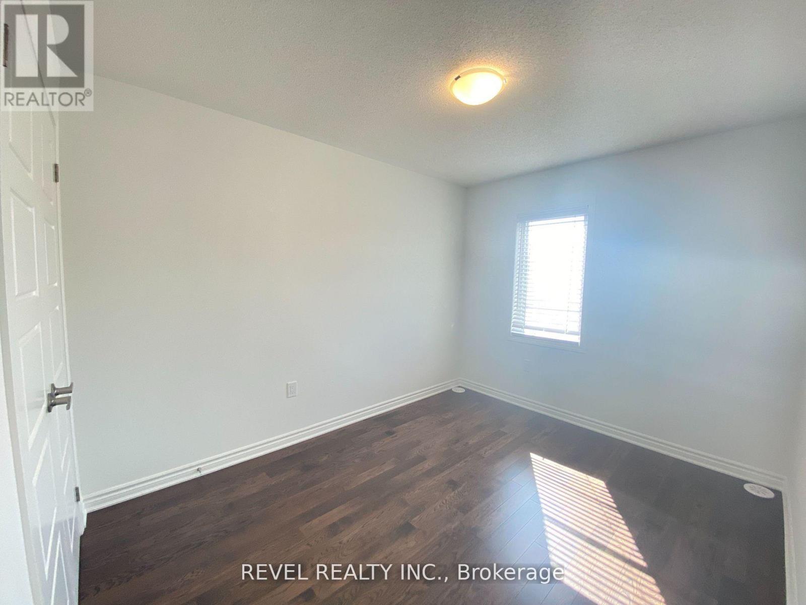 3075 John Mckay Boulevard — photo 17