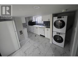 Bathroom - Lower - 209 Greenbrook Drive, Kitchener, ON N2M4J9 Photo 6
