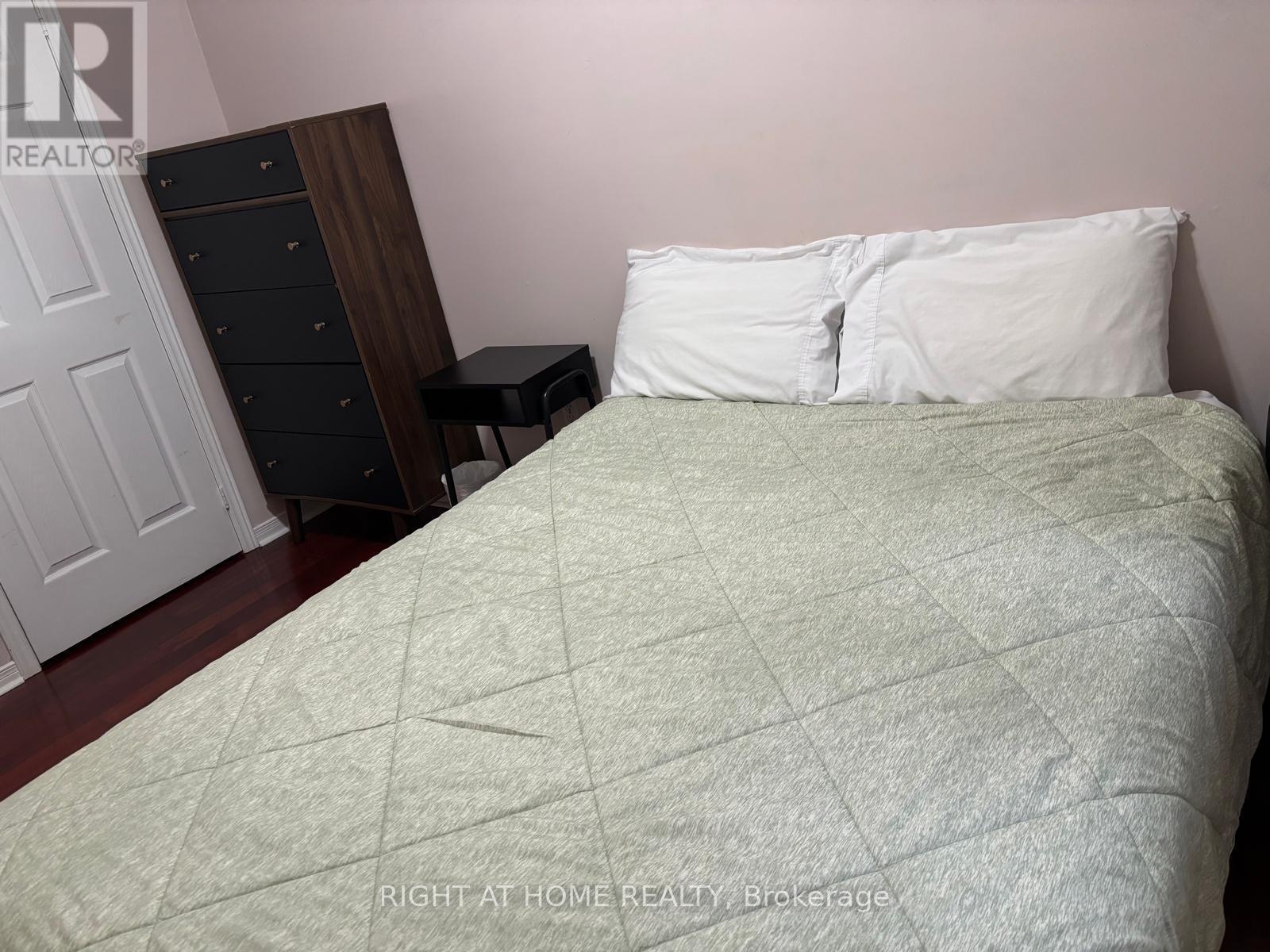 3843 Densbury Drive — photo 17