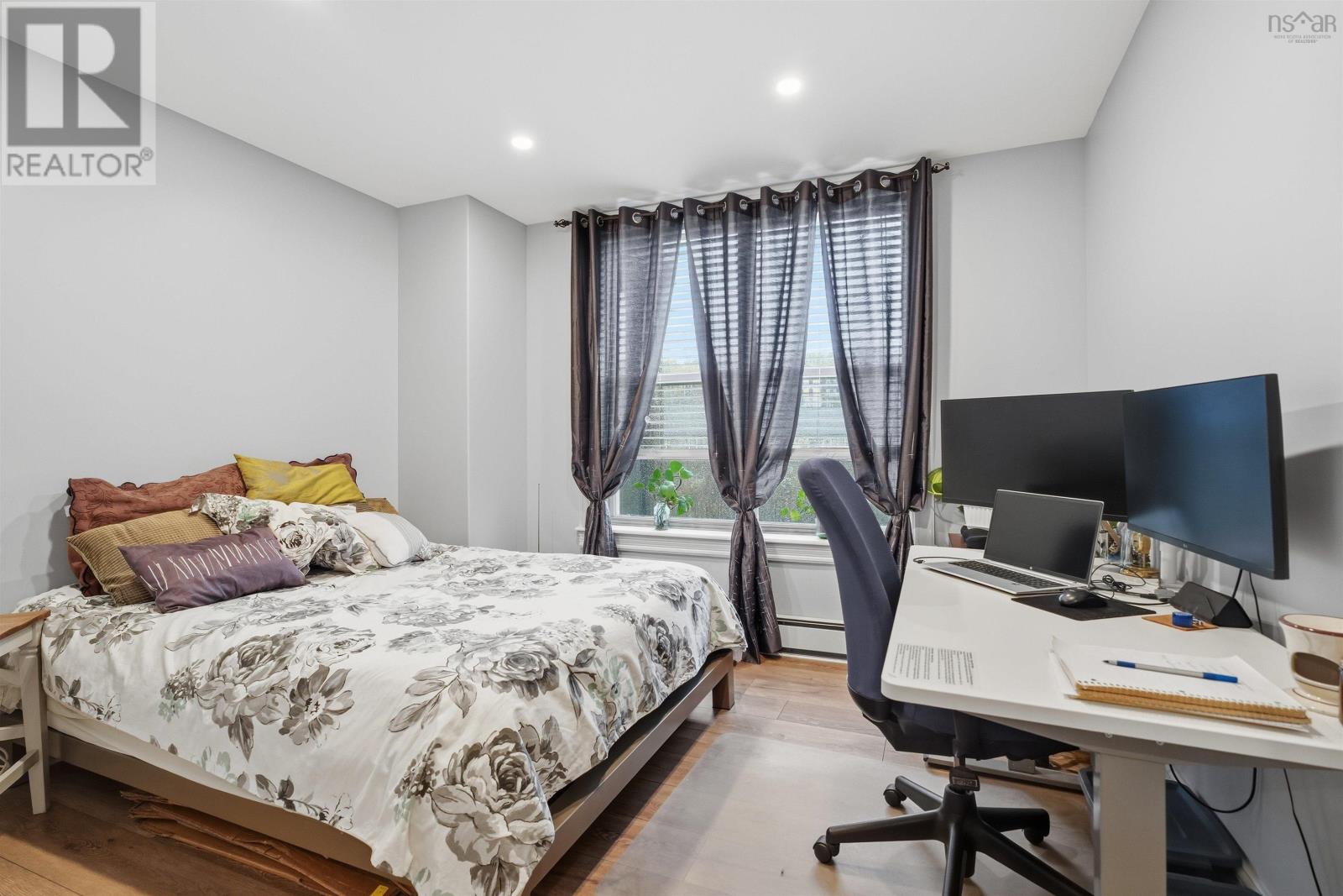 #301 87 Pebblecreek Crescent - 26