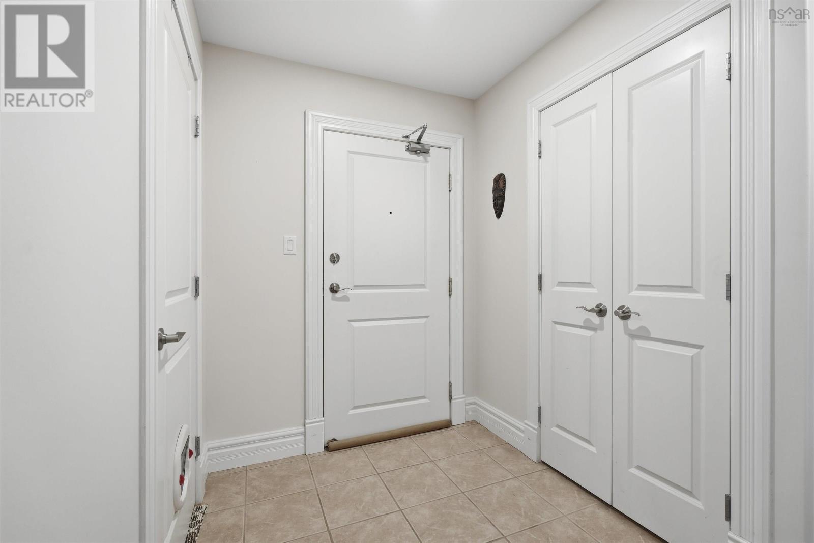 #301 87 Pebblecreek Crescent - 6