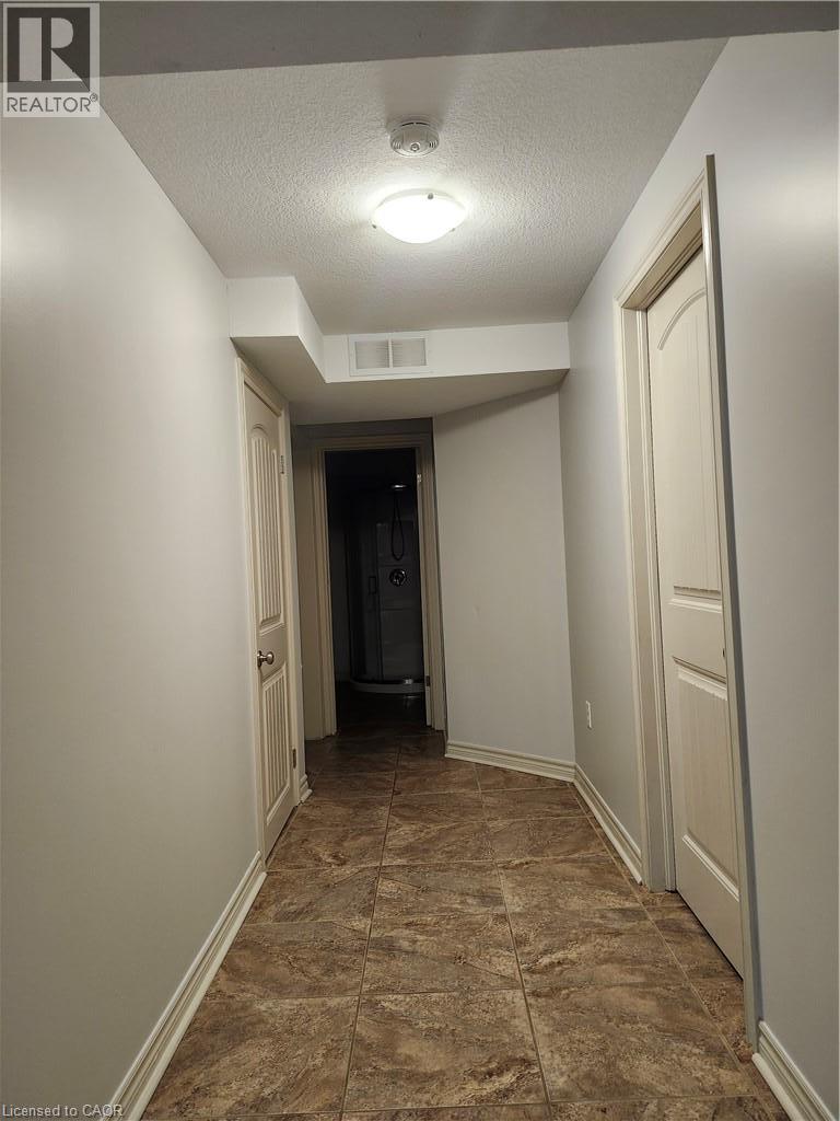 535 Margaret Street — photo 26