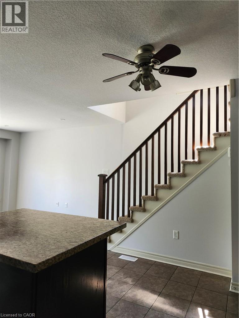 535 Margaret Street — photo 13