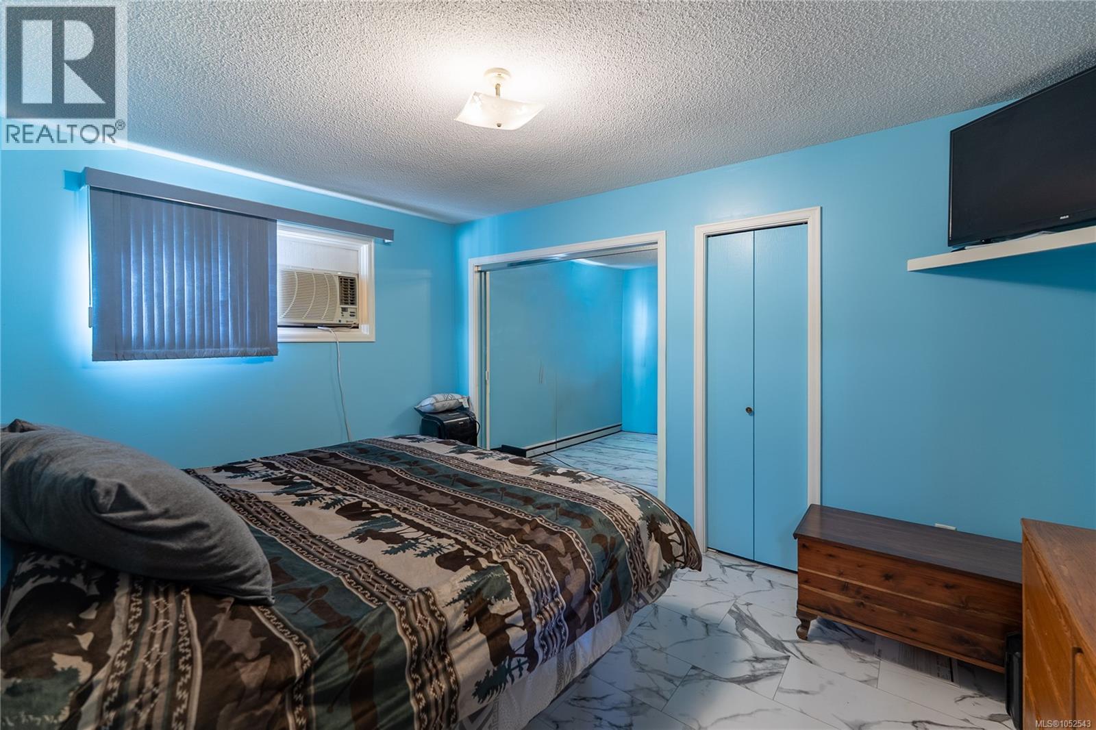  847 Admirals Road, Esquimalt