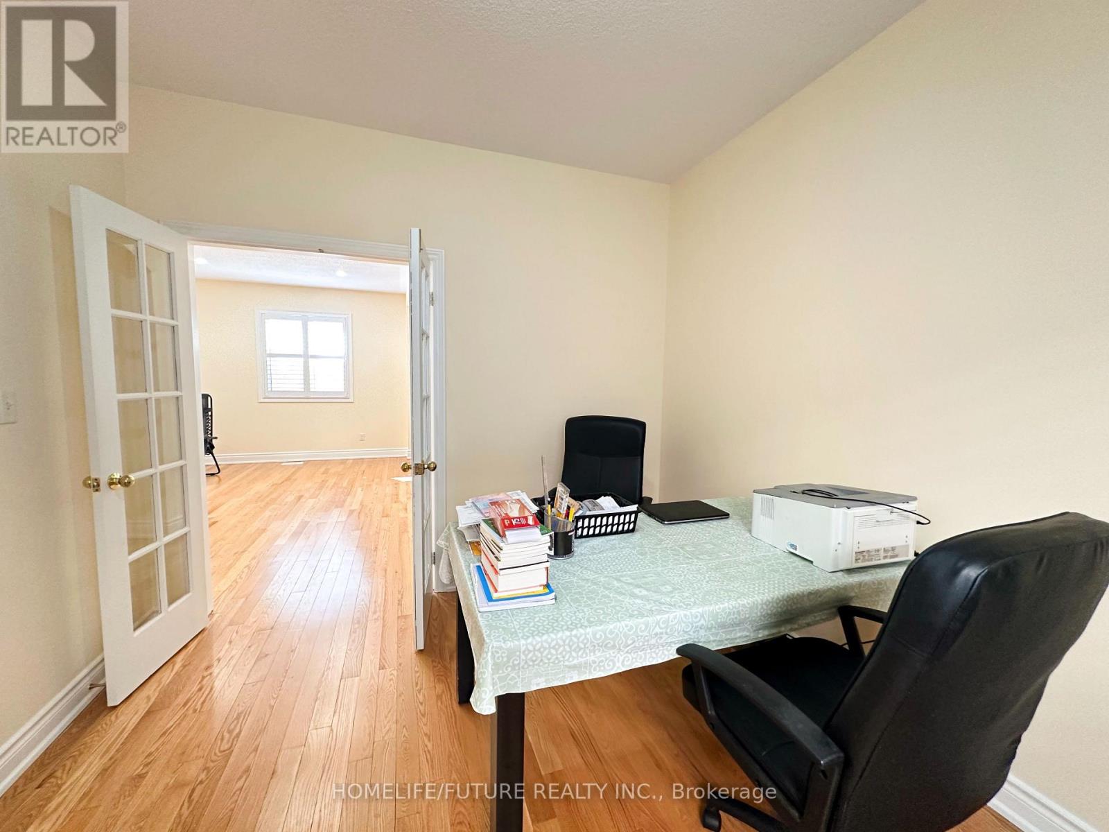 983 WRENWOOD DRIVE - 18