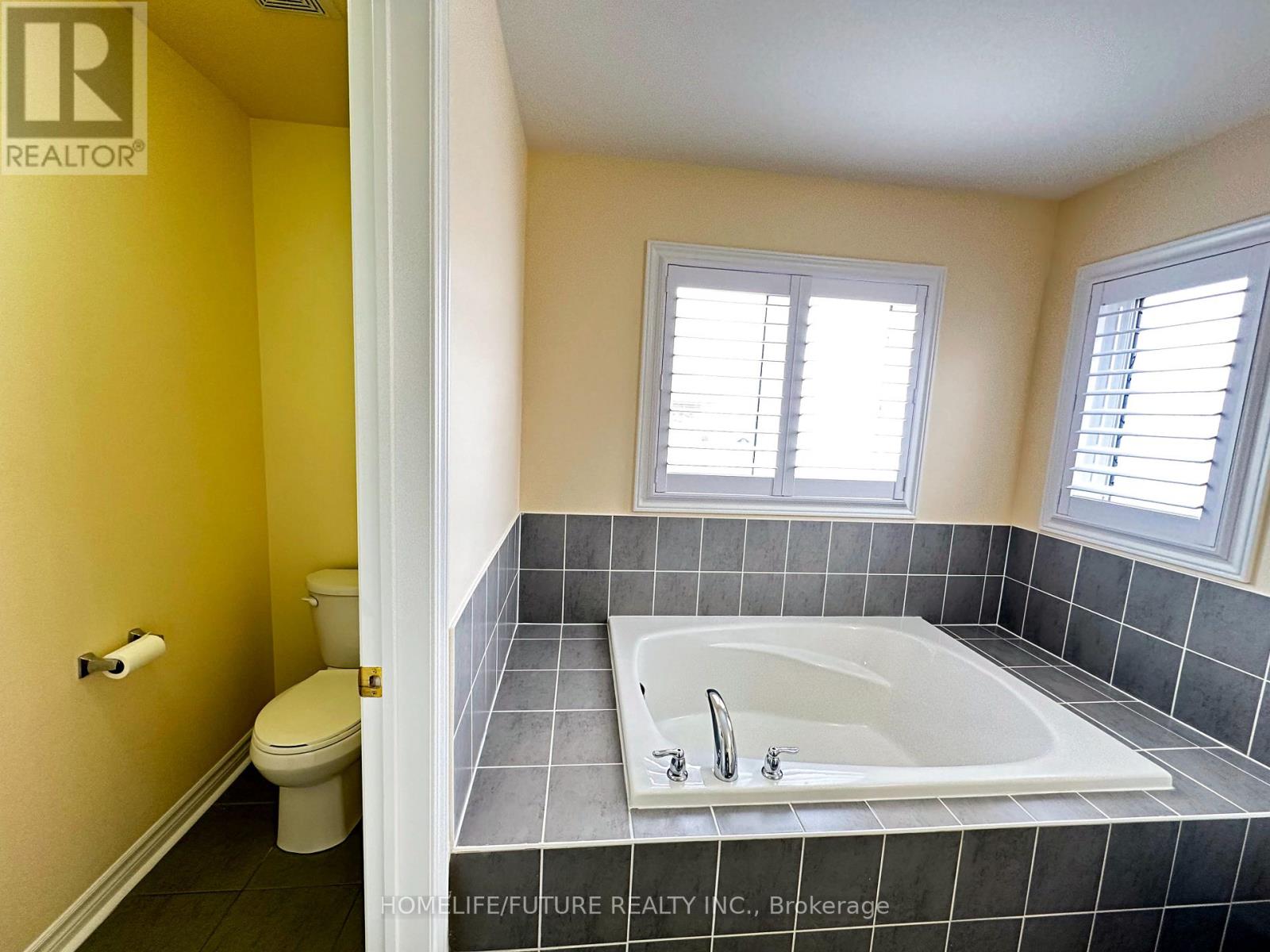 983 WRENWOOD DRIVE - 30