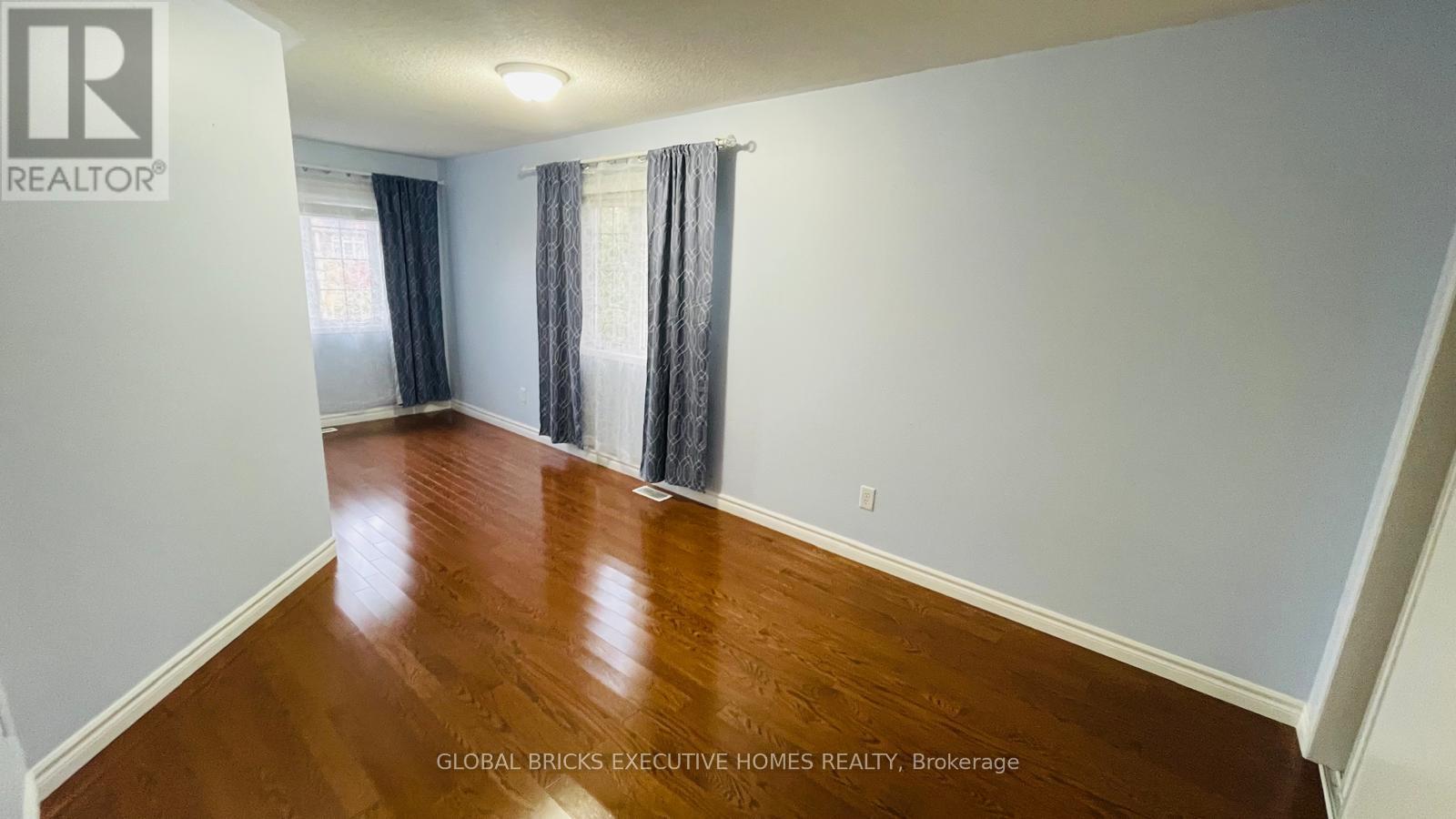 5255 Palmetto Place — photo 11