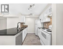 Den - 4118, 403 Mackenzie Way Sw, Airdrie, AB T4B3V7 Photo 7