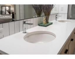 176 Seton Villas Se, Calgary, AB T3M3L9 Photo 37