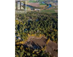 190 Twin Lakes Road, Enderby, BC V0E1V2 Photo 18