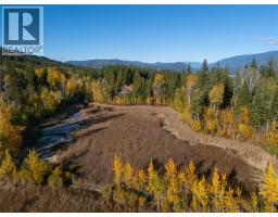 190 Twin Lakes Road, Enderby, BC V0E1V2 Photo 12