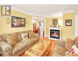 Living room - 1891 Lakeshore Road, Niagara On The Lake, ON L0S1J0 Photo 9