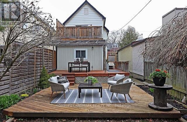 98 Hastings Avenue — photo 19