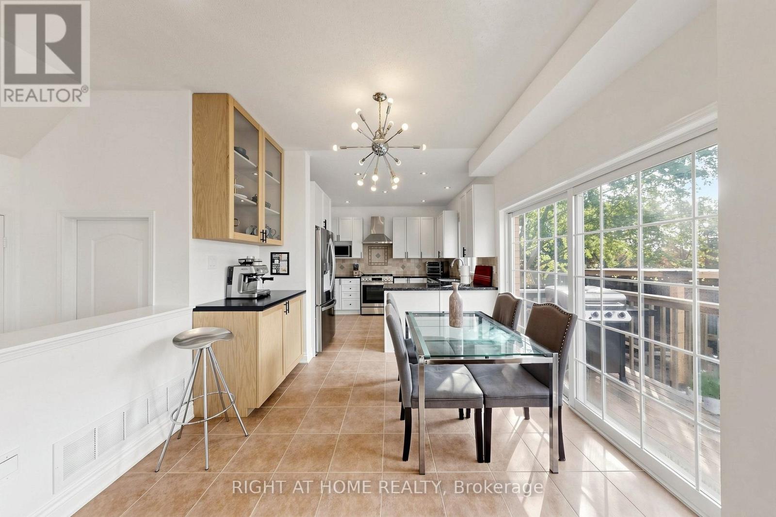 14 Grainger Crescent, Ajax, ON photo 13