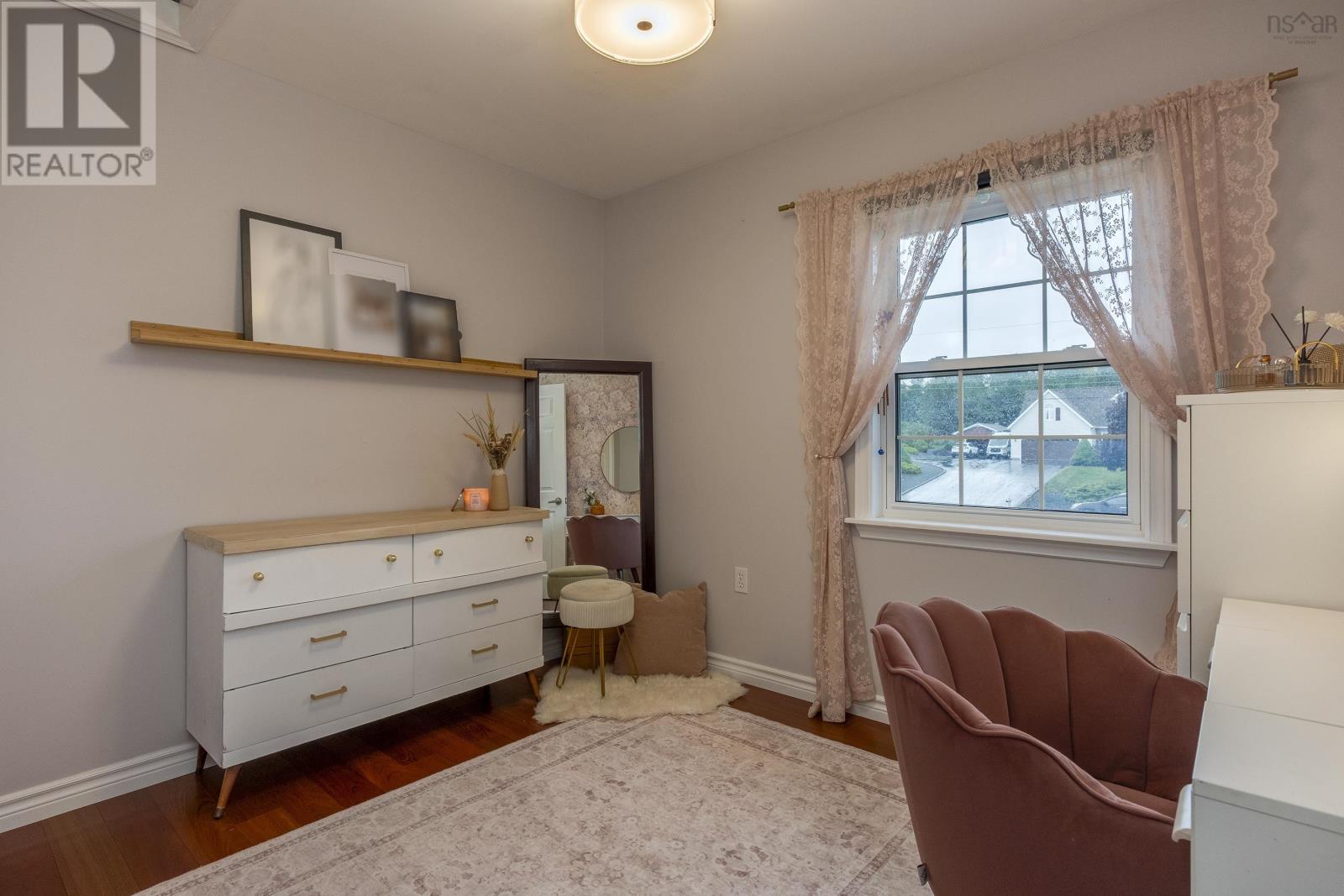 55 Dahlgren Crescent - 41