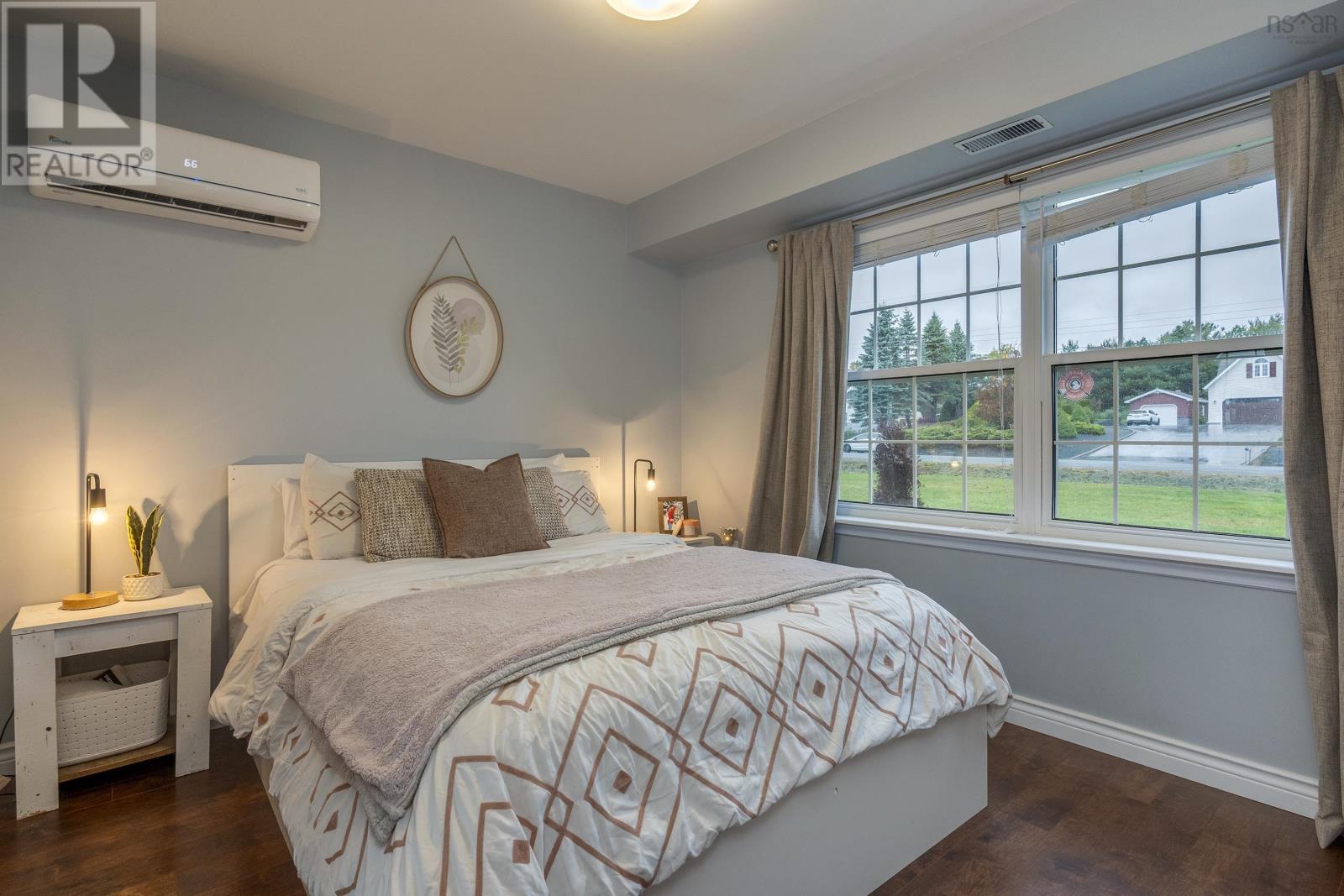 55 Dahlgren Crescent - 8